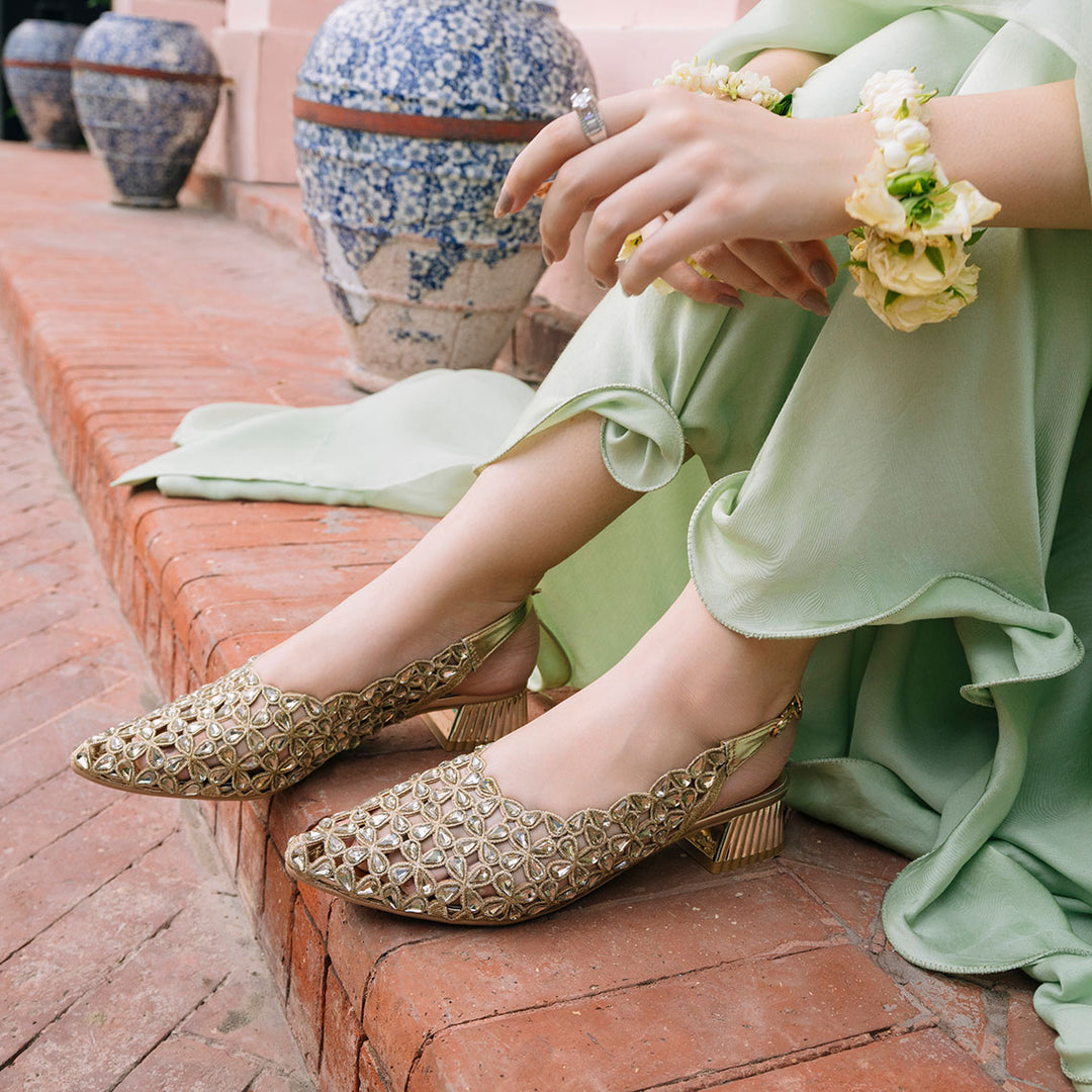Golden Bridal Court Shoes - l087264