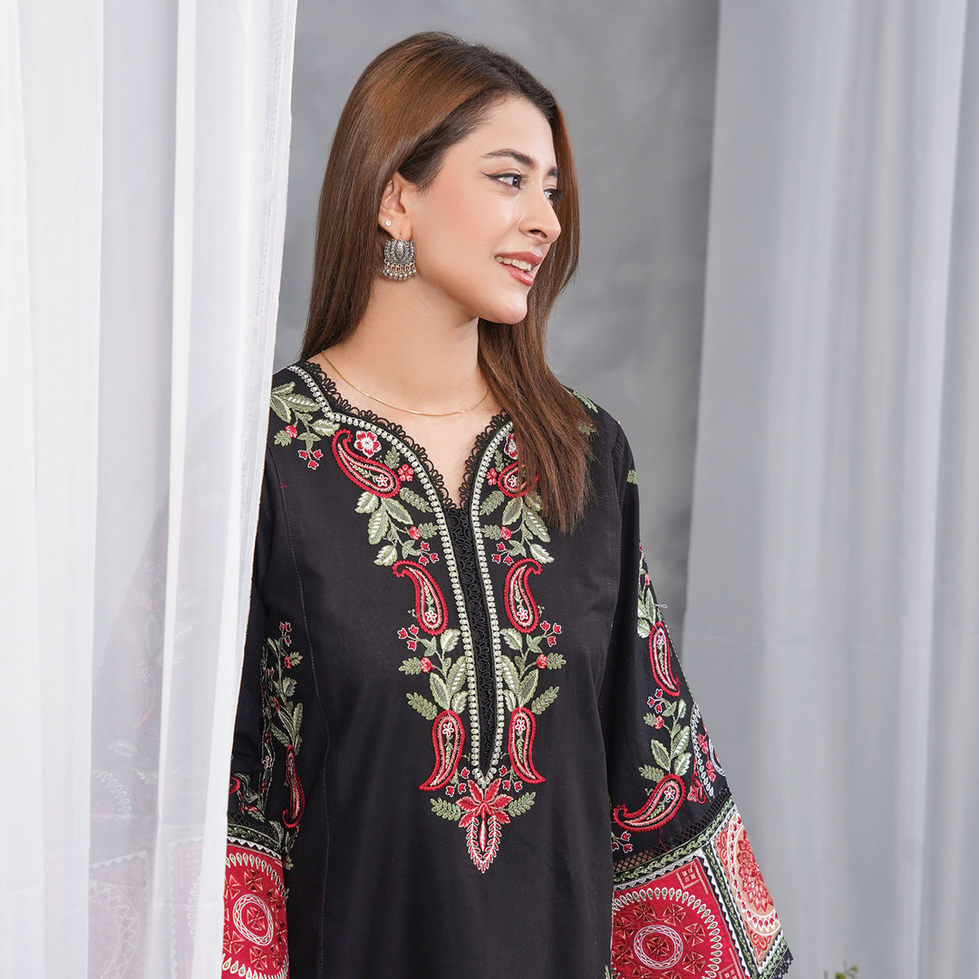 3-PC Luxury Embroidered cambric & NET