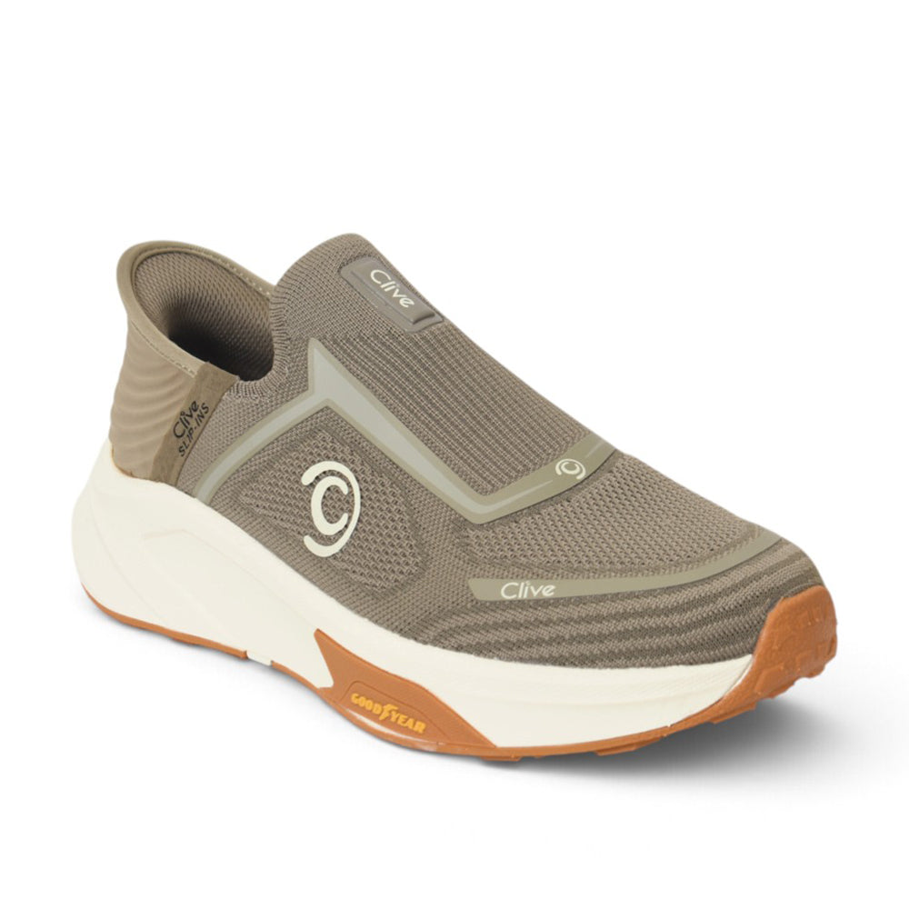 Sports Shoes