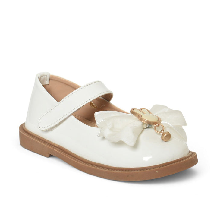 White Kids Casual Pumps - KG90328