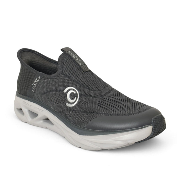 Sports Shoes