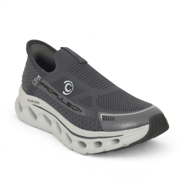 Sports Shoes