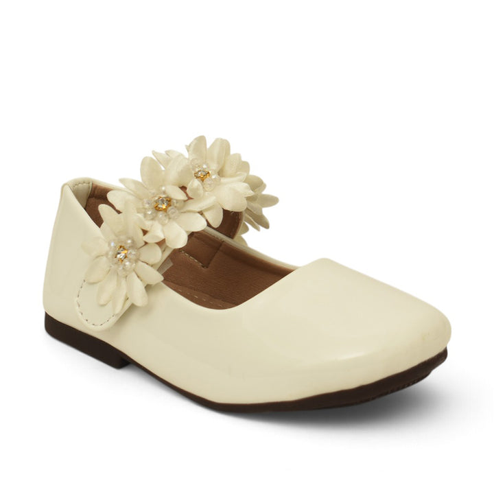 White Kids Casual Pumps - KG90291
