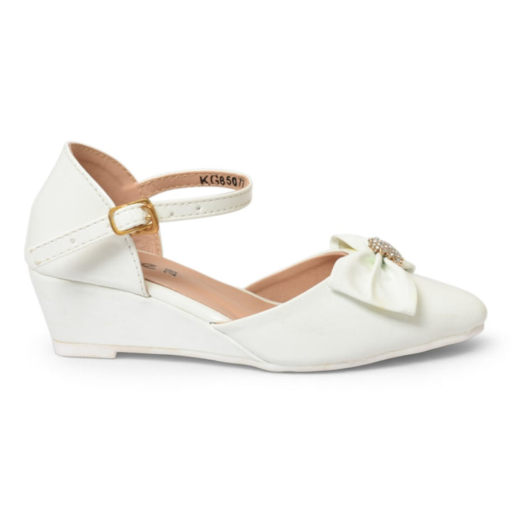 Kids Fancy Court Shoes