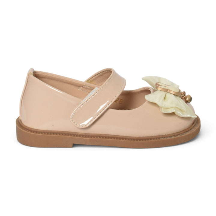 Cream Kids Casual Pumps - KG90328