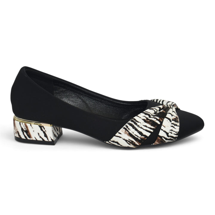 Black Formal Court Shoes - L085847