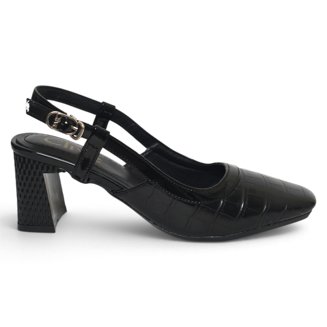 Black Formal Court Shoes - L085845