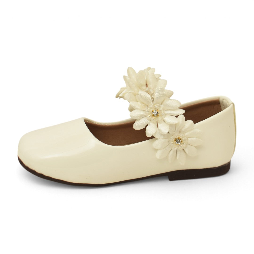 White Kids Casual Pumps - KG90291