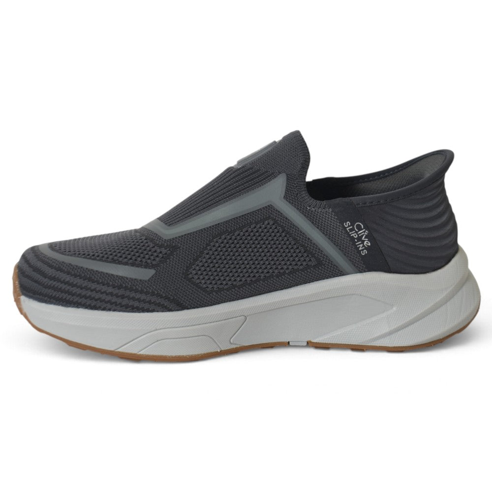 Sports Shoes