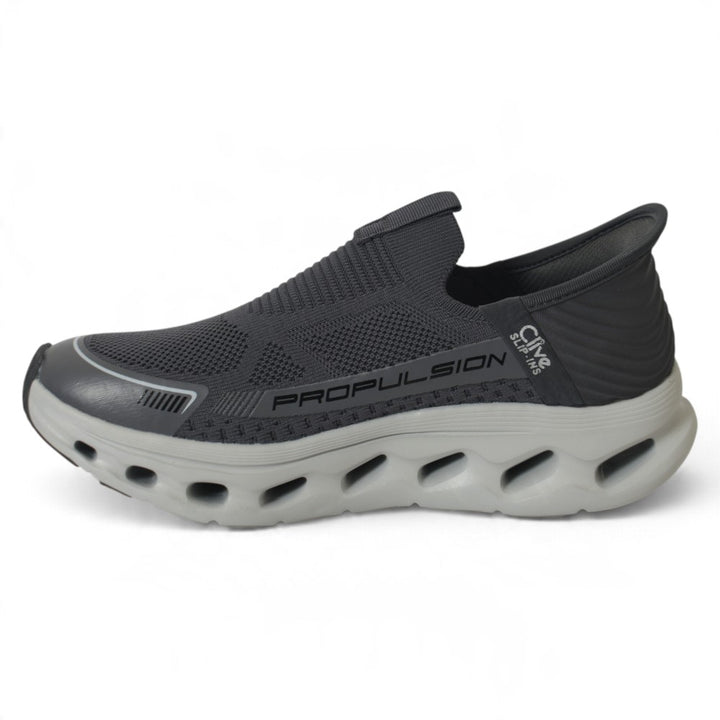 Sports Shoes