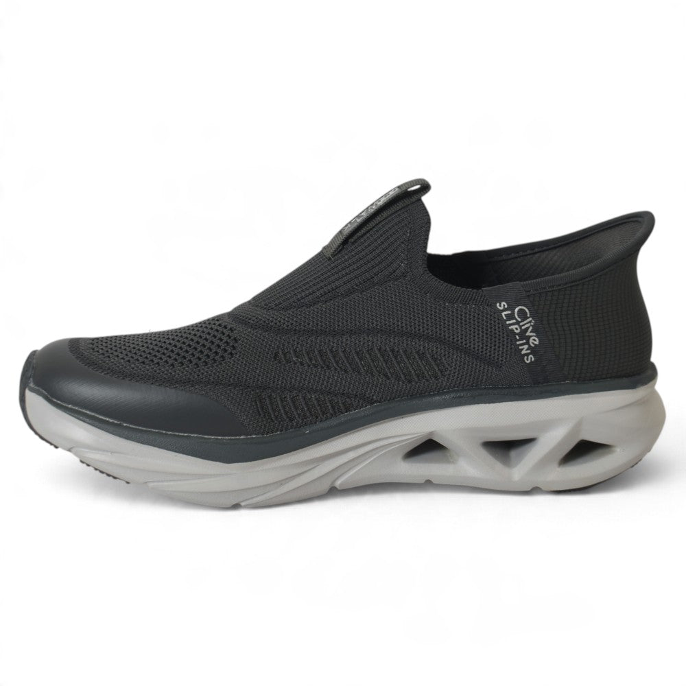 Sports Shoes