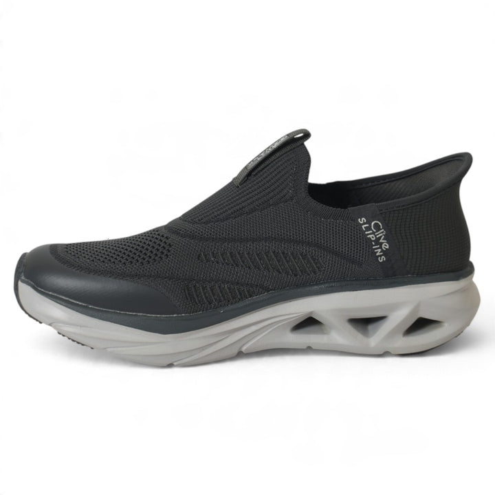Sports Shoes