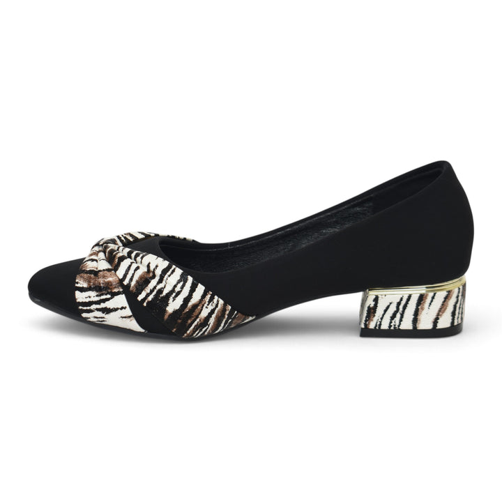 Black Formal Court Shoes - L085847