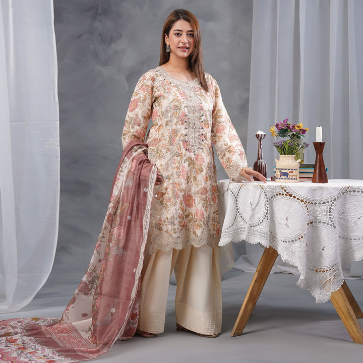 3-PC Luxury Gold Embroidered Jacquard &leno kara