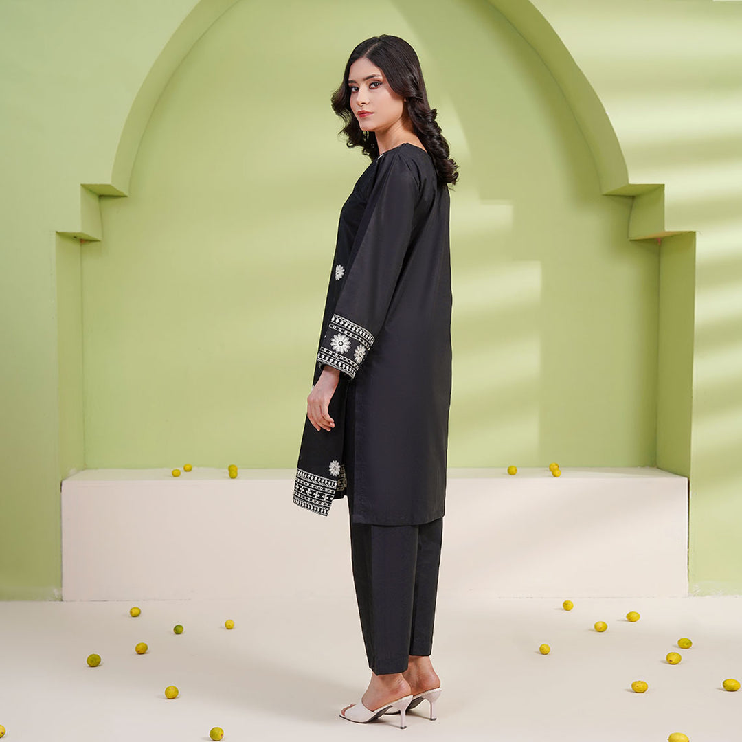 2-PC Young's Embroidered Cambric