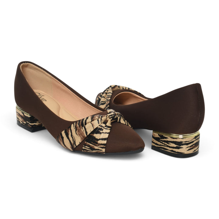 Coffee Formal Court Shoes - L085847