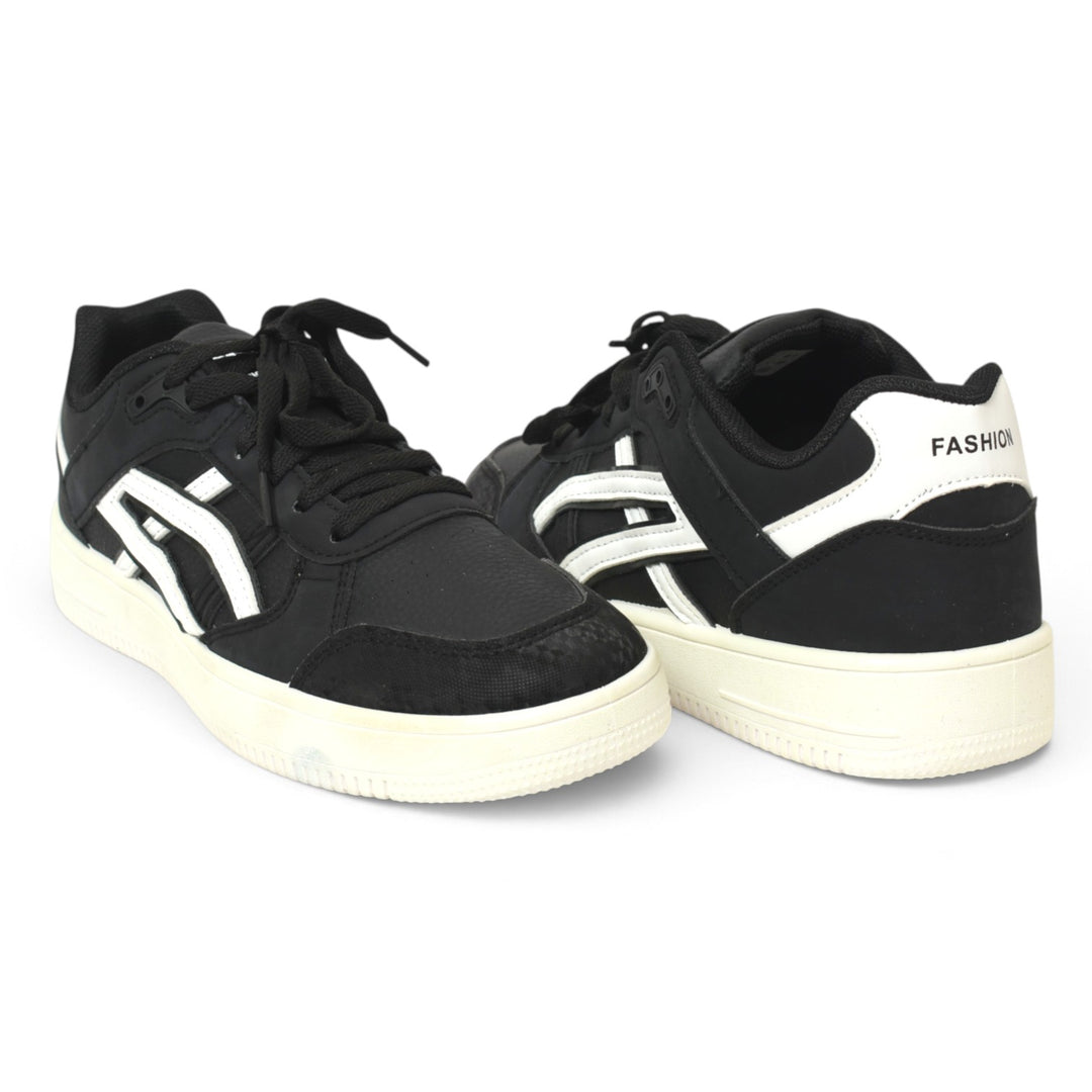 Sports Shoes