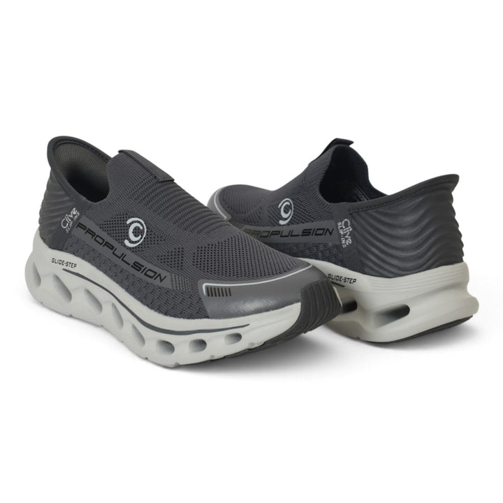 Sports Shoes