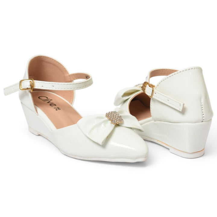 Kids Fancy Court Shoes
