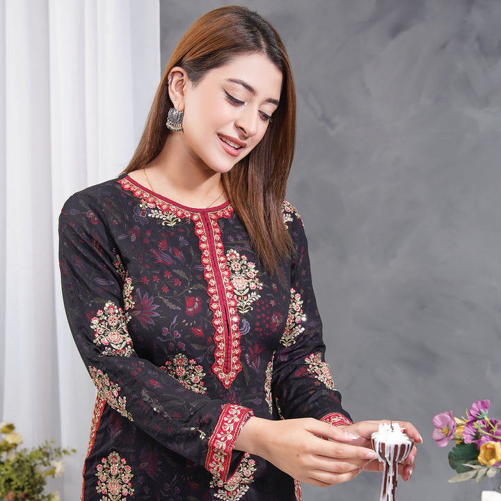2-PC Luxury Gold Embroidered Chiffon