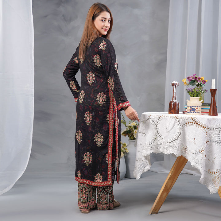 2-PC Luxury Gold Embroidered Chiffon
