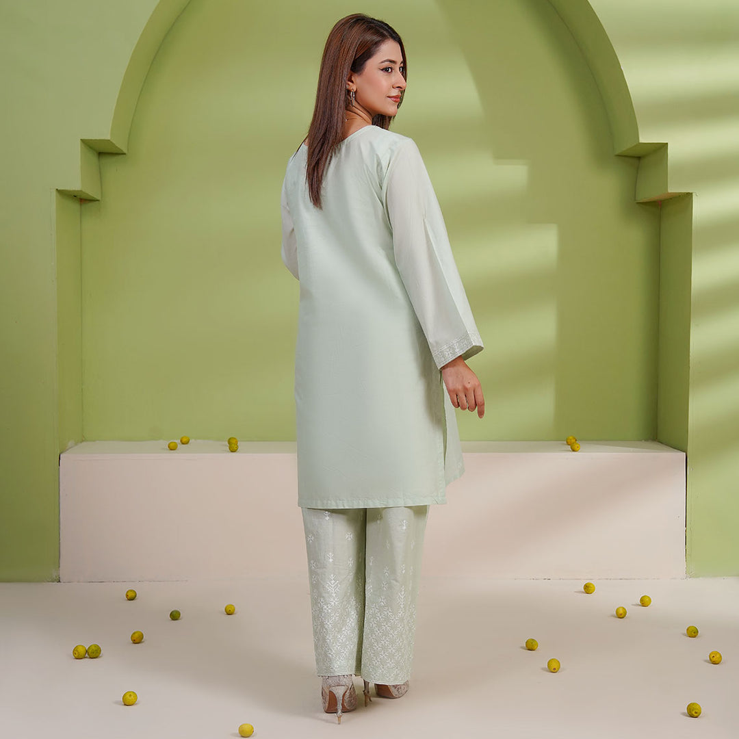 2-PC Young's Embroidered Cambric