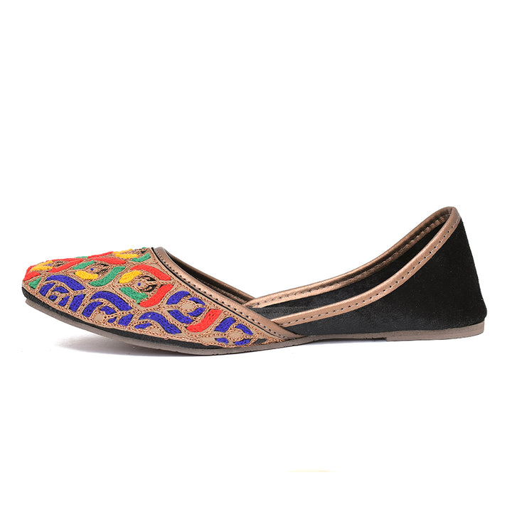 Ethnic
