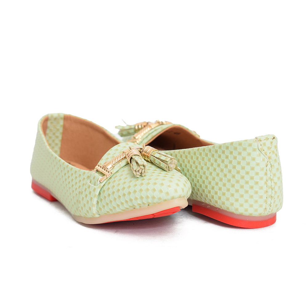 Girls Casual Pumps