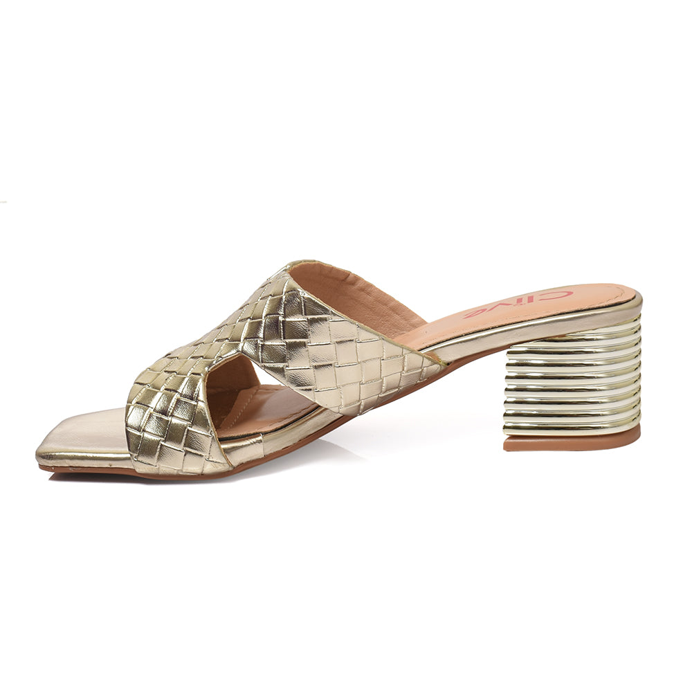 Fancy Slipper Heel
