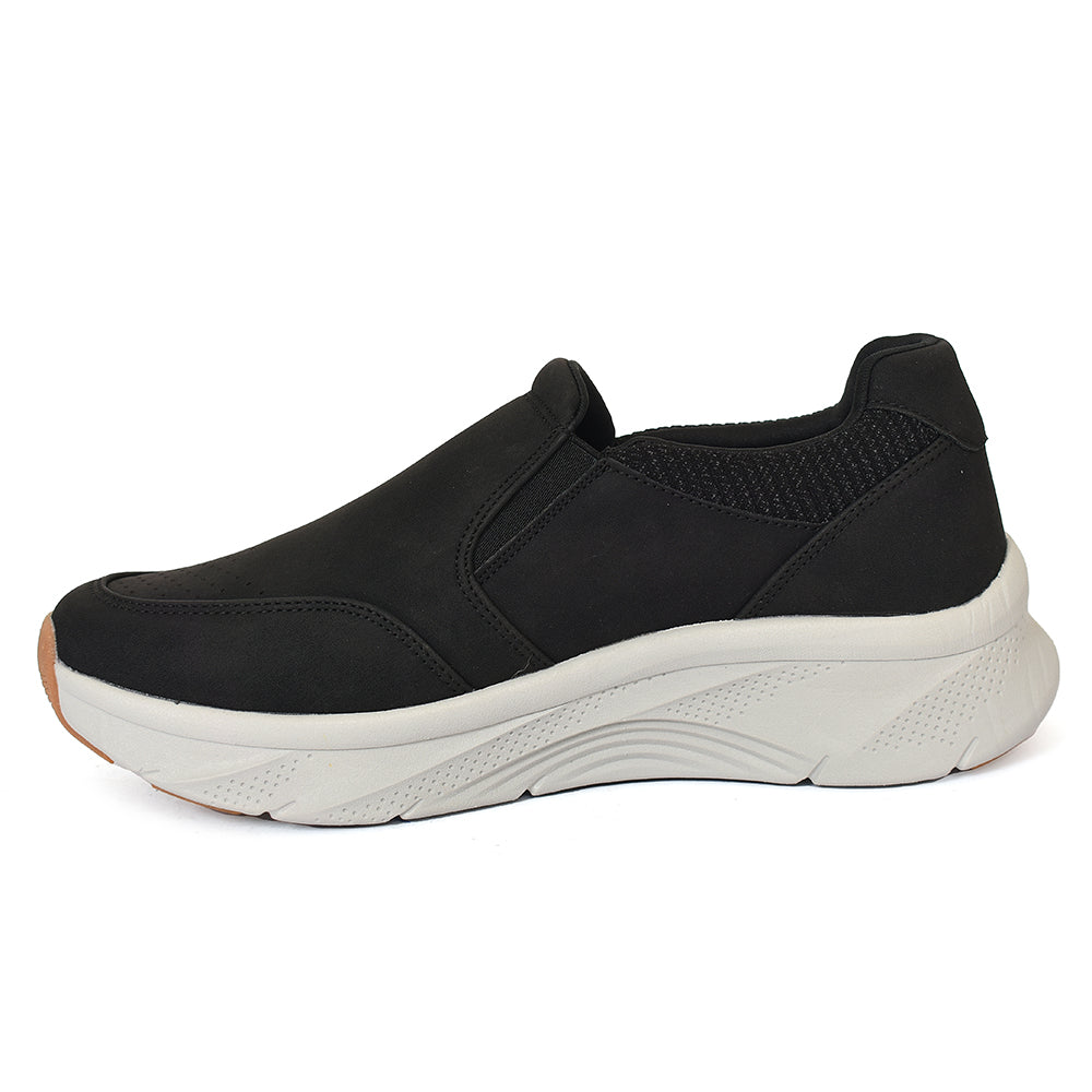 Sports Shoes