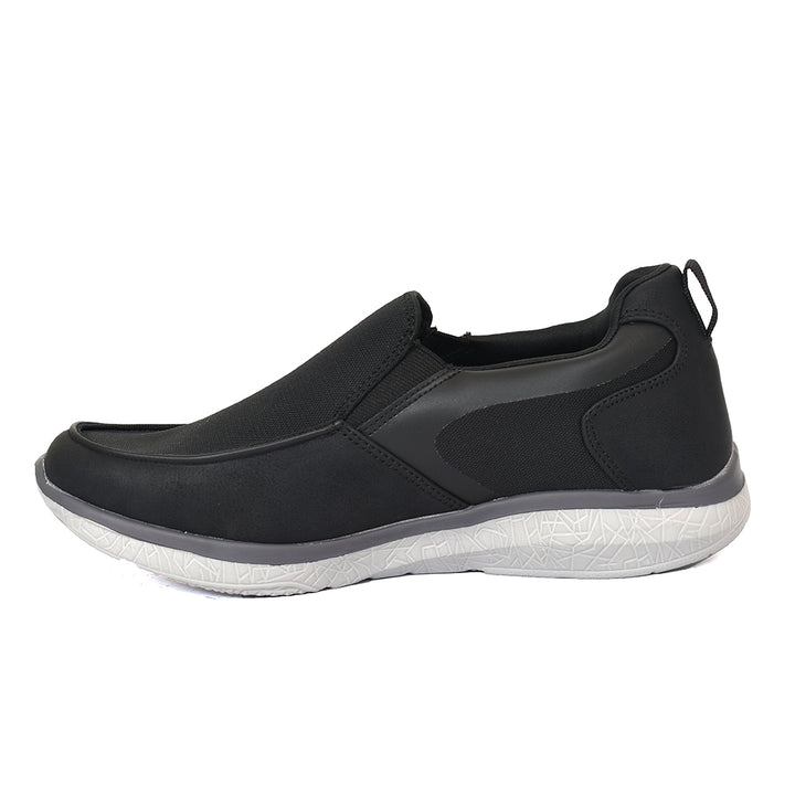 Sports Shoes