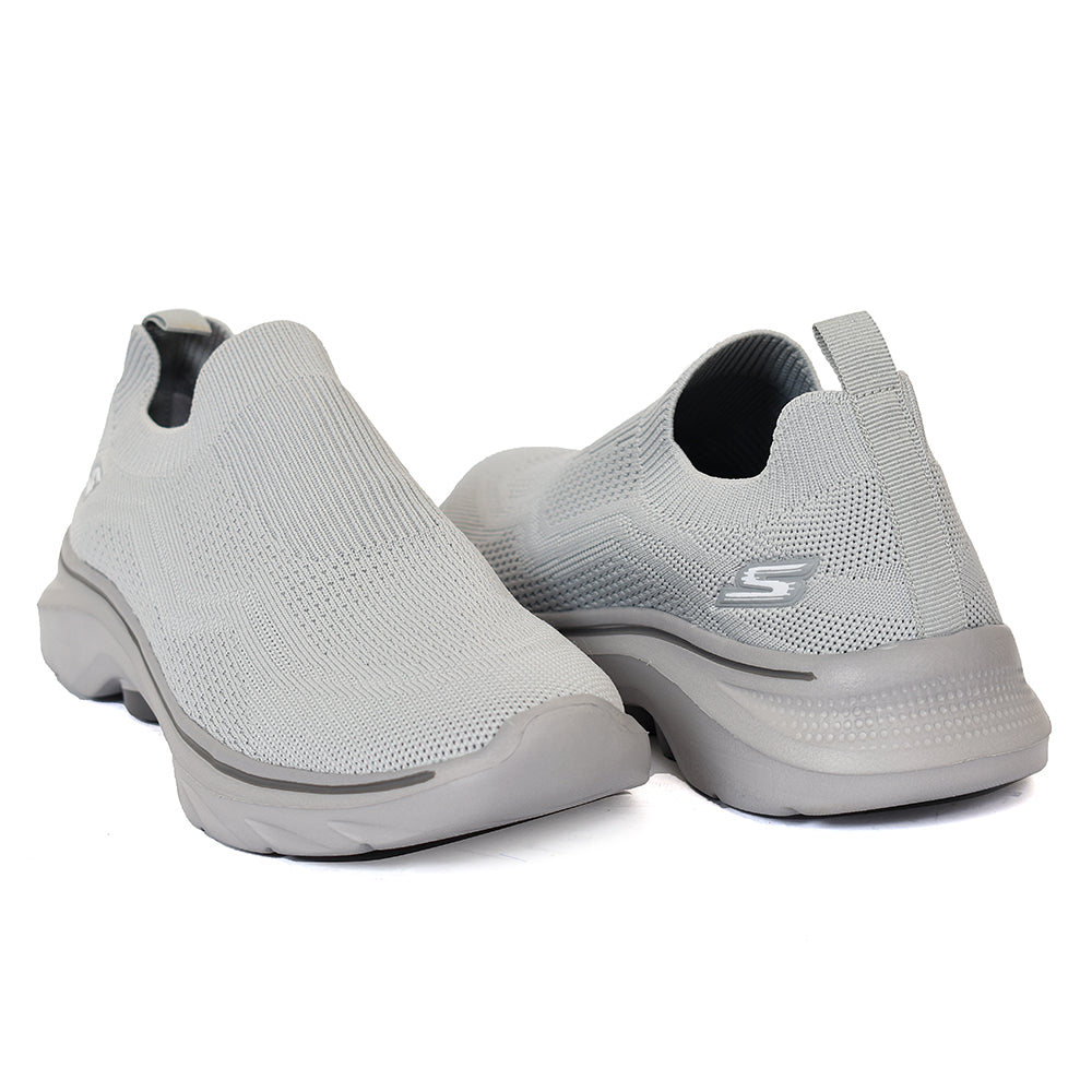 Sports Shoes
