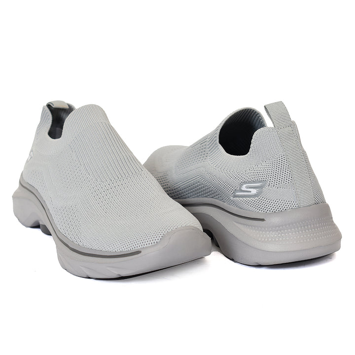Sports Shoes
