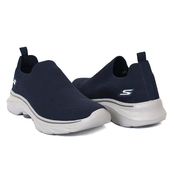 Sports Shoes