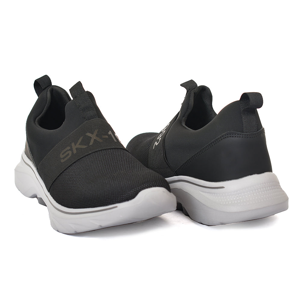 Sports Shoes