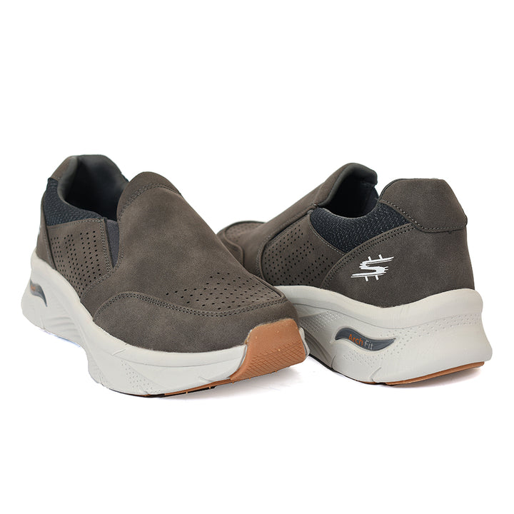 Sports Shoes