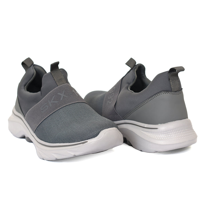 Sports Shoes