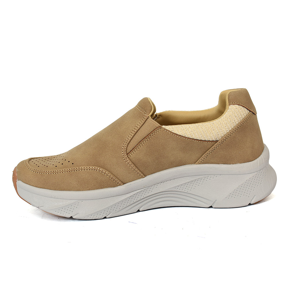 Sports Shoes