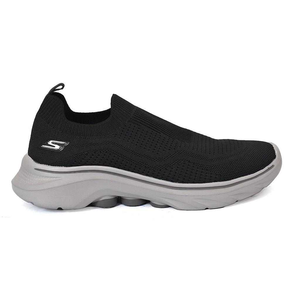 Sports Shoes