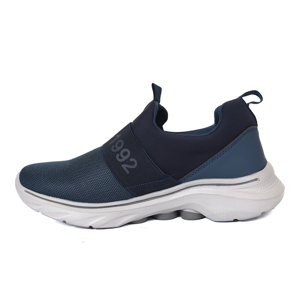 Sports Shoes