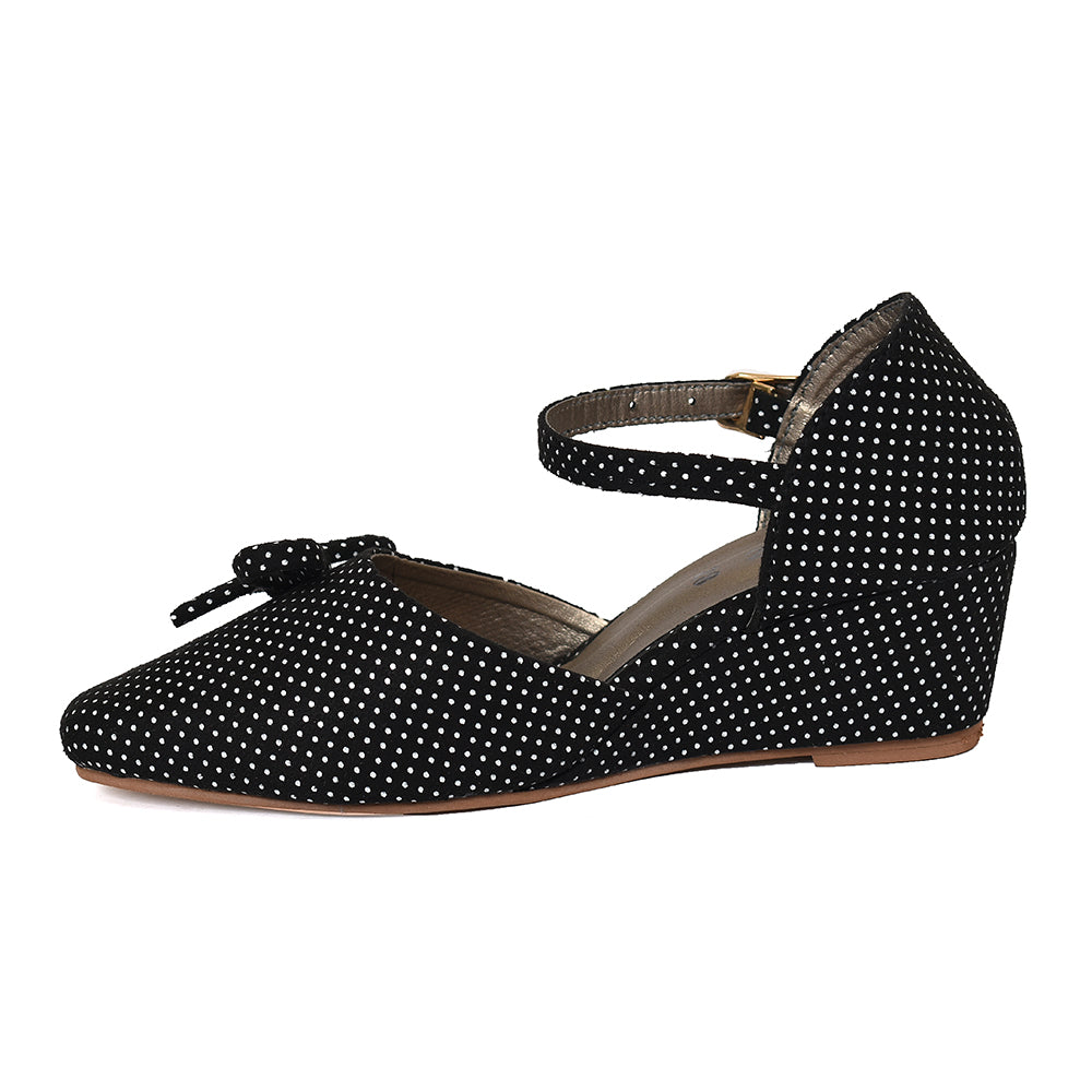 Kids Fancy Court Shoes