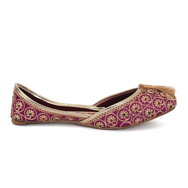 Ethnic