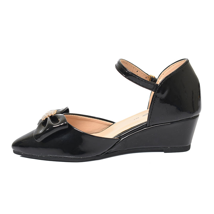 Kids Fancy Court Shoes