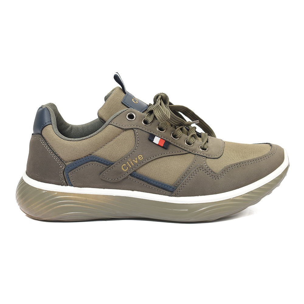 Sports Shoes