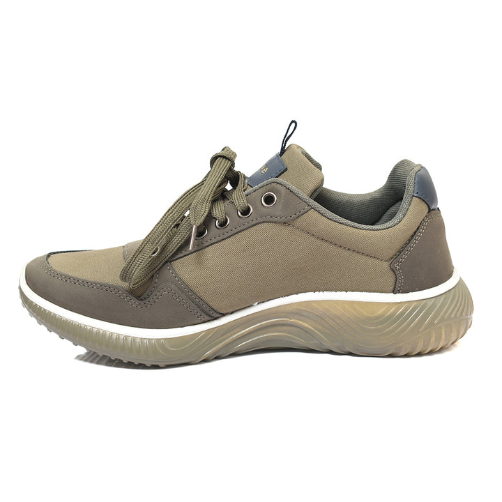 Sports Shoes