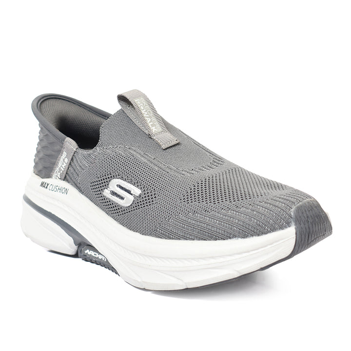 Sports Shoes