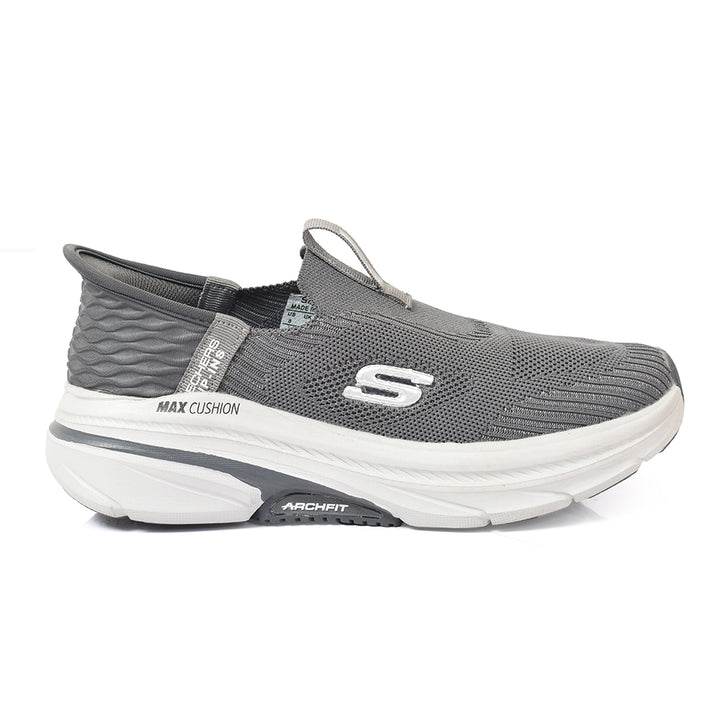 Sports Shoes