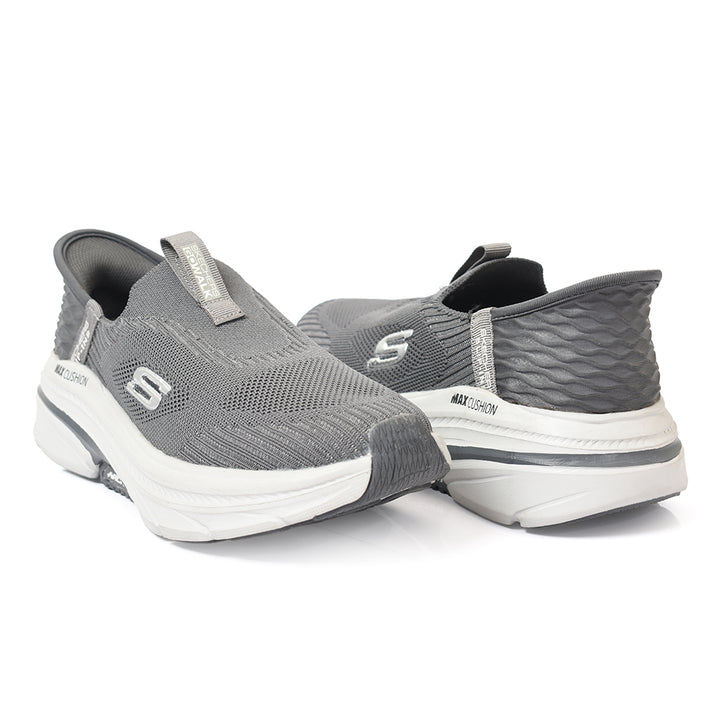 Sports Shoes