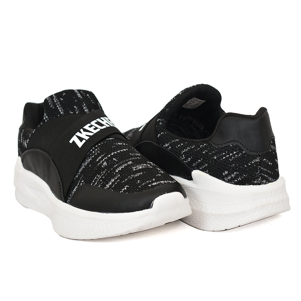Sports Shoes
