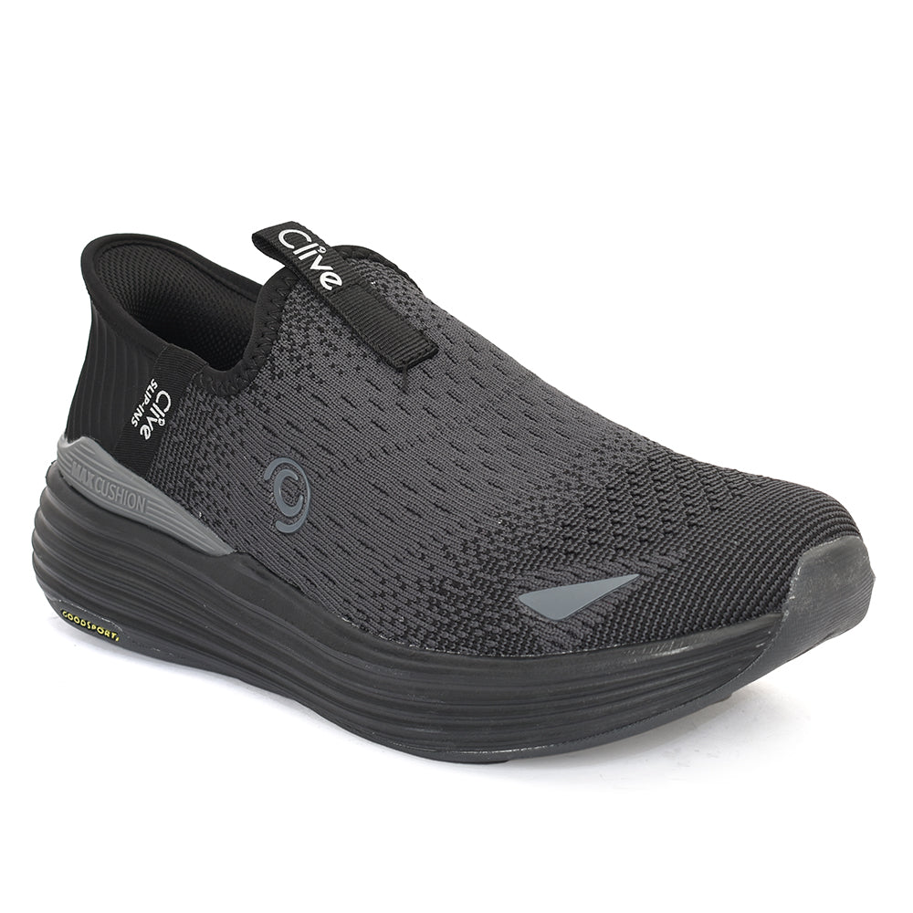 Sports Shoes